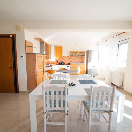3 Bedroom Apartment, 115M2 Alexandroúpolis Ngoại thất bức ảnh